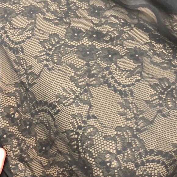 Short black Sherri Hill with lace underlay - Picture 6 of 7